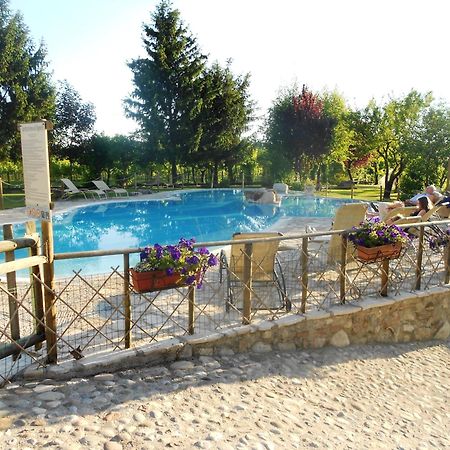 Agriturismo Ai Vigneti Ponti sul Mincio Exterior foto